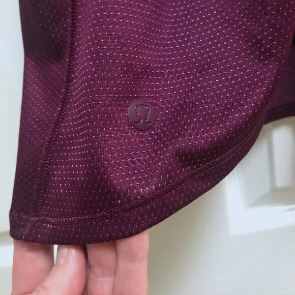 SEE VIDEO Cute Lululemon Tank in Burgundy Maroon Purple - Picture 6 of 8
